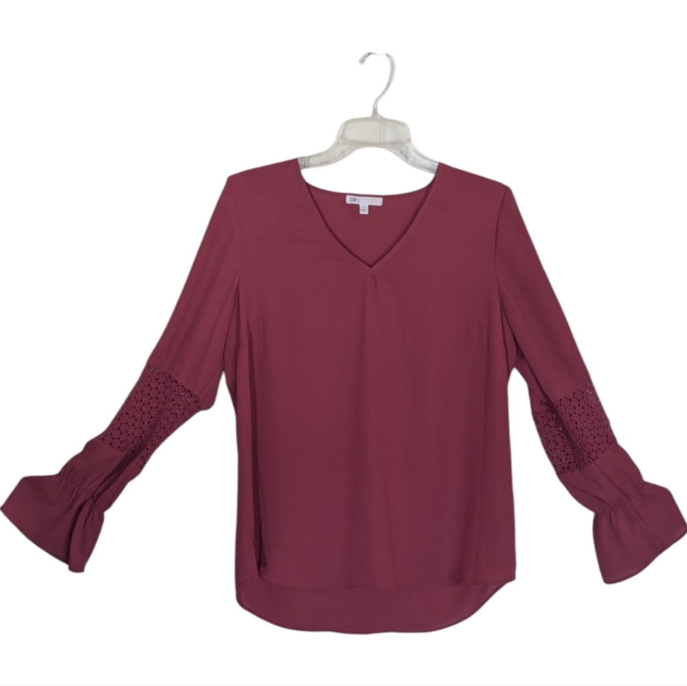 Women's V-Neck Bell Sleeve Top - Mauve - Knit Sleeve Detail - Medium